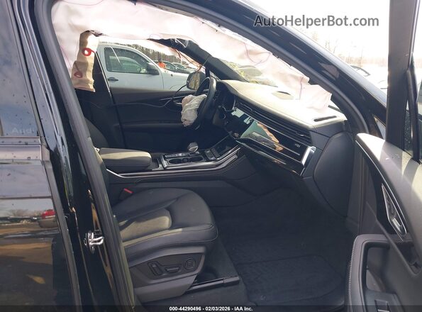 WA1LVBF71SD017233 2025 AUDI Q7 Black Widok wnętrza z przodu