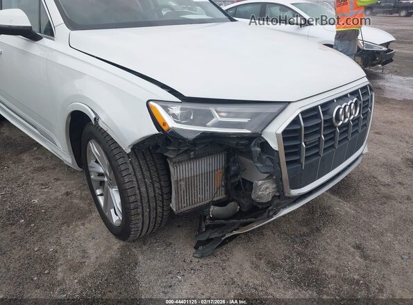 WA1LXAF73LD002917 2020 AUDI Q7 White Front view