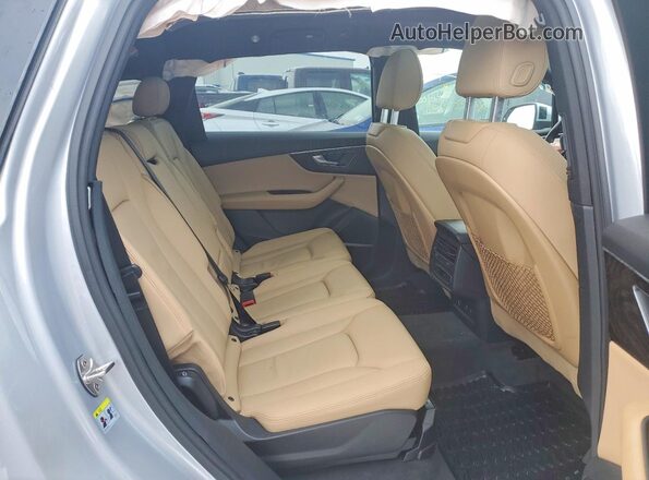 WA1LXAF73MD016463 2021 AUDI Q7 Серебряный Вид задней части салона