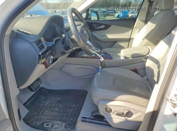 WA1VAAF75KD015788 2019 AUDI Q7 Белый 