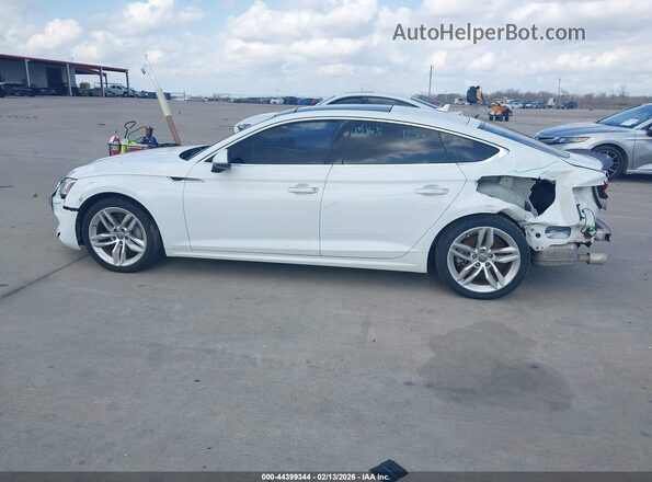 WAUANCF5XKA064163 2019 AUDI OTHER White Widok wnętrza 360 stopni