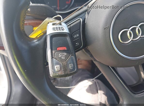 WAUANCF5XKA064163 2019 AUDI OTHER White Widok deski rozdzielczej
