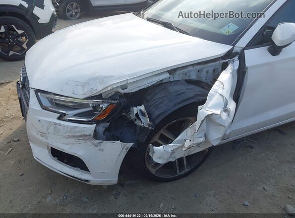 WAUAUGFF1H1033833 2017 AUDI OTHER White Դիմացի տեսք