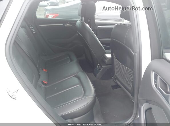 WAUAUGFF1H1033833 2017 AUDI OTHER White VIN կոդի պիտակի տեսք