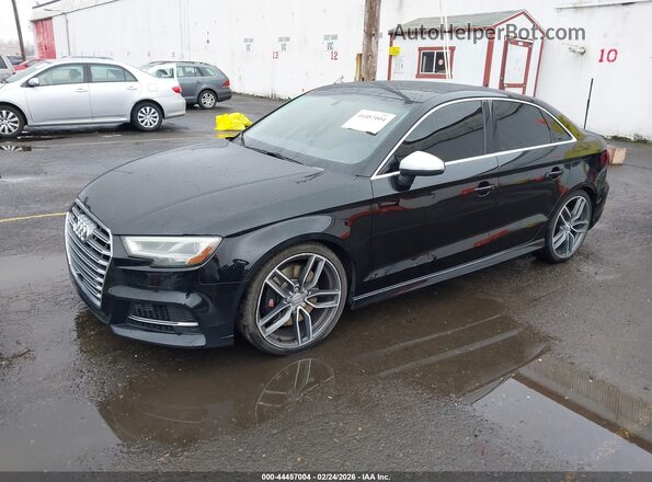 WAUB1GFF0H1014641 2017 AUDI S3 Черный Передняя левая четверть