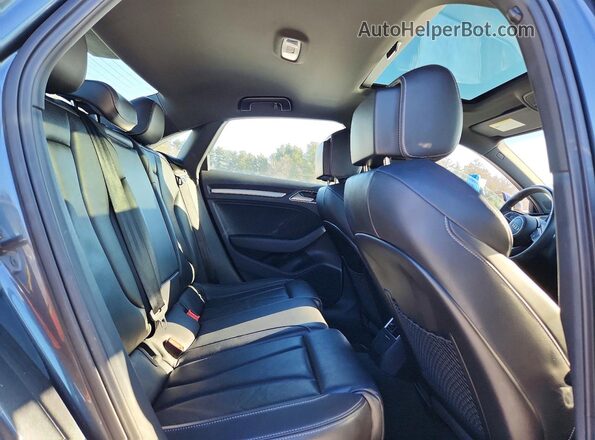 WAUB1GFF0J1048312 2018 AUDI S3 Gray Widok tylnych siedzeń