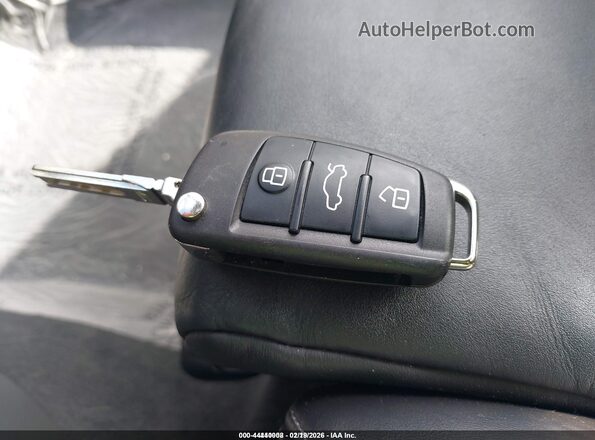 WAUB1GFF1H1025258 2017 AUDI S3 White Dashboard view
