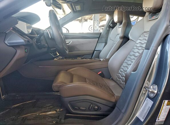 WAUBHBFW1R7900657 2024 AUDI RS Серый Вид салона спереди