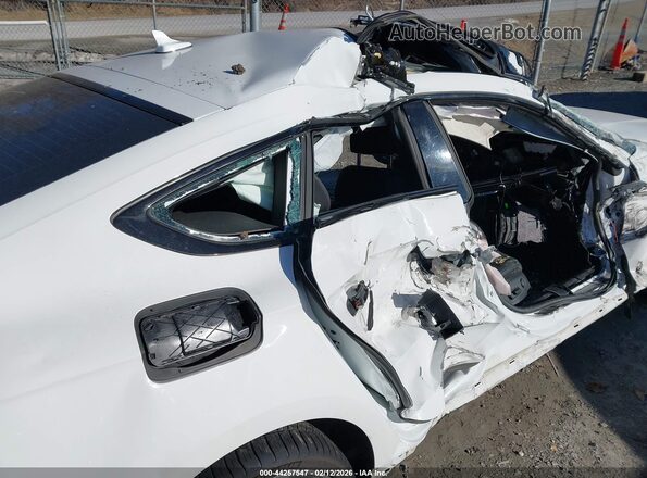 WAUC4CF54KA077406 2019 AUDI S5 White Widok wnętrza z tyłu