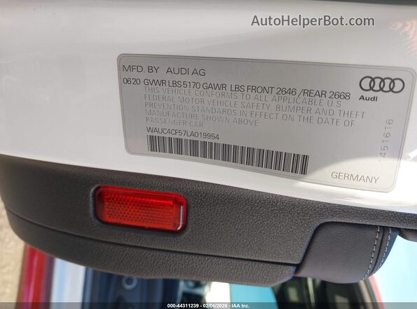 WAUC4CF57LA019954 2020 AUDI S5 White Вид підкапотного простору