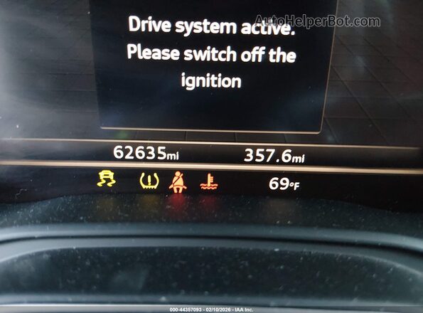 WAUC4DF55JA038277 2018 AUDI S5 Синий 