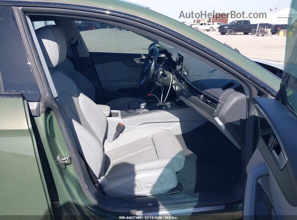 WAUCBCF53PA016917 2023 AUDI OTHER Зеленый Вид салона спереди