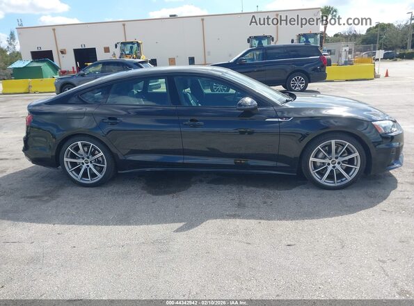 WAUDACF56SA008018 2025 AUDI OTHER Black Widok wnętrza z tyłu