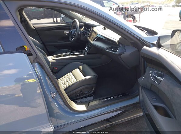 WAUEJBFW3R7001803 2024 AUDI E-TRON Blue Սալոնի դիմացի տեսք