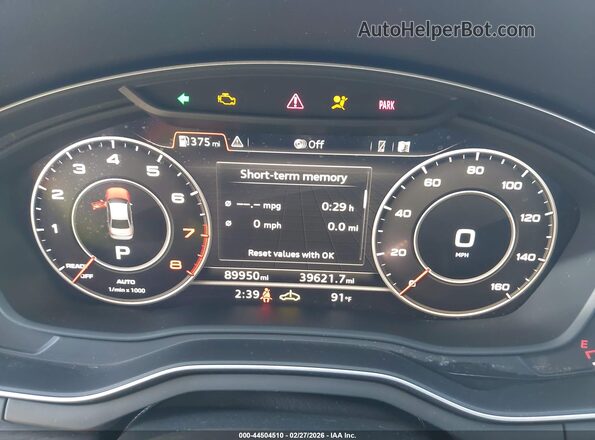 WAUENAF48HN022556 2017 AUDI OTHER Silver Widok tylnych siedzeń