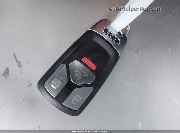 WAUGMAF41KN004466 2019 AUDI OTHER White Вид панелі приладів