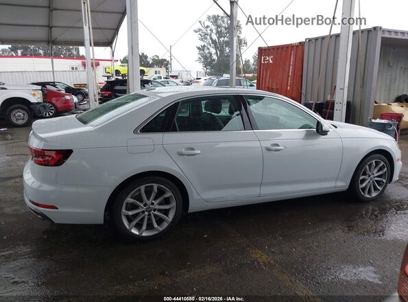 WAUGMAF41KN004466 2019 AUDI OTHER White Вид задньої частини салону