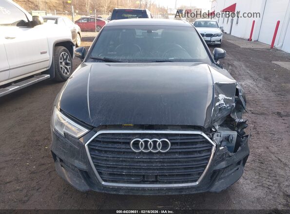 WAUGUGFF0J1032513 2018 AUDI OTHER Black ხელსაწყოთა პანელის ხედი