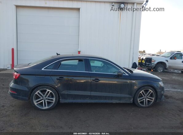WAUGUGFF0J1032513 2018 AUDI OTHER Black უკანა სალონის ხედი