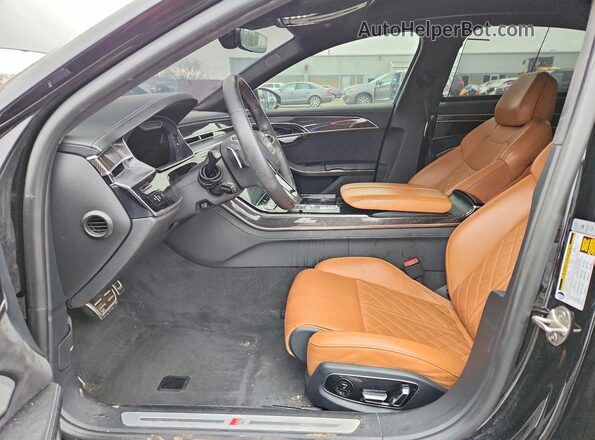 WAULSAF89PN012152 2023 AUDI S8 Черный Вид салона спереди