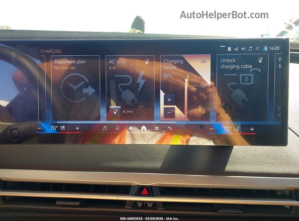 WB523CF00SCS07882 2025 BMW IX Черный 