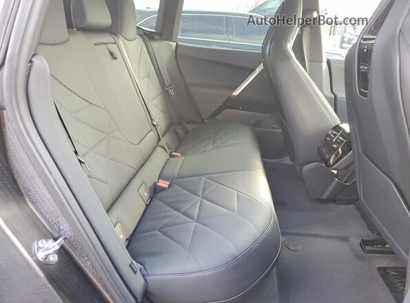 WB523CF02RCR16663 2024 BMW IX Gray Սալոնի հետևի տեսք