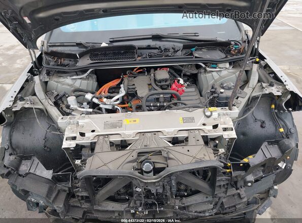 WB523CF03RCR15800 2024 BMW IX Серый Вид сзади