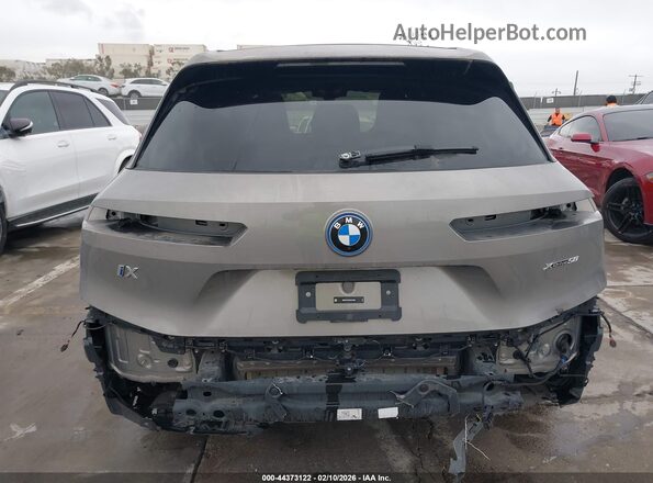 WB523CF03RCR15800 2024 BMW IX Серый 