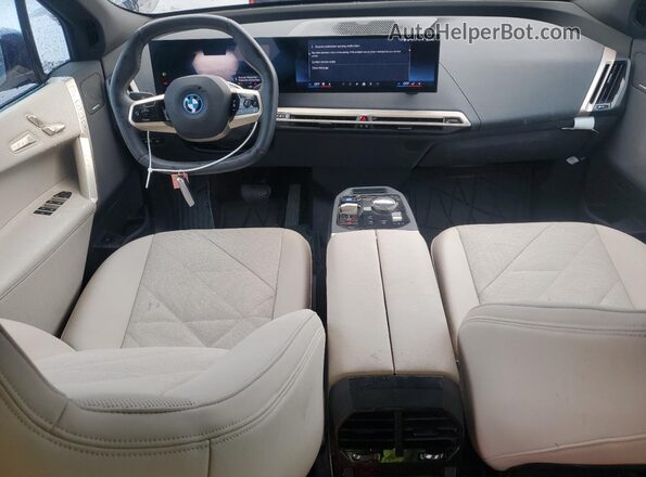WB523CF05RCR31285 2024 BMW IX Синий Вид панели приборов