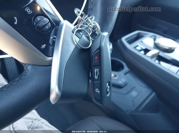 WB523CF06RCP02999 2024 BMW IX Blue Vista del salpicadero