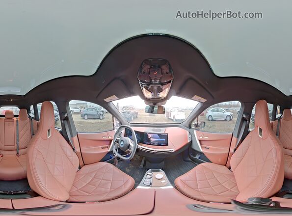 WB523CF08RCR71070 2024 BMW IX Burgundy Widok naklejki z numerem VIN