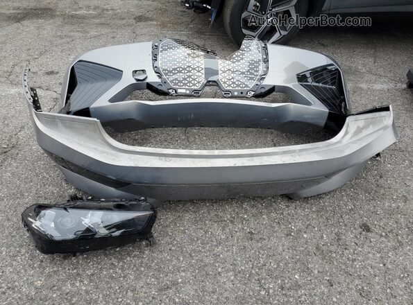 WB533CF05RCN19906 2024 BMW IX Gray 