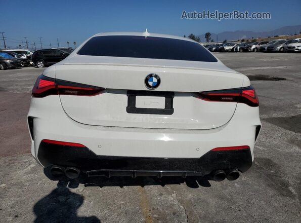 WBA13AR02MCG39571 2021 BMW M4 White Widok z tyłu