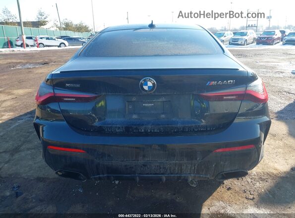 WBA13AR03MCF39138 2021 BMW M4 Black 