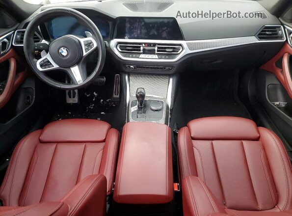 WBA13AW08NFM73249 2022 BMW M4 White Вид панелі приладів