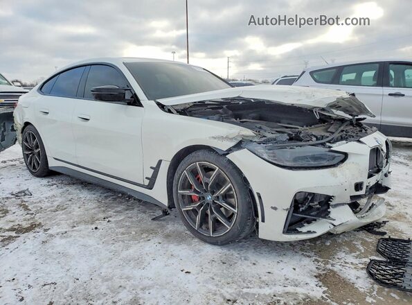 WBA13AW08NFM73249 2022 BMW M4 White Передня права чверть