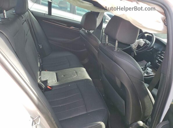 WBA13BJ07MWX17033 2021 BMW 5 SERIES White Vista de los asientos traseros
