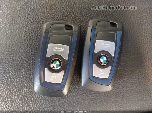 WBA1F9C5XGV545597 2016 BMW 2 SERIES Синий Вид панели приборов