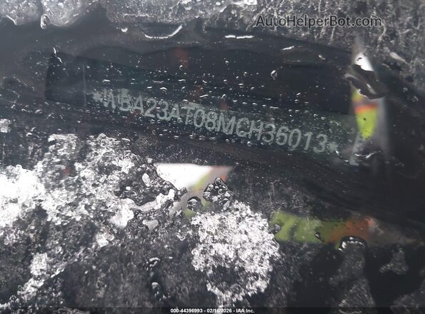 WBA23AT08MCH36013 2021 BMW 4 SERIES Black Engine compartment view
