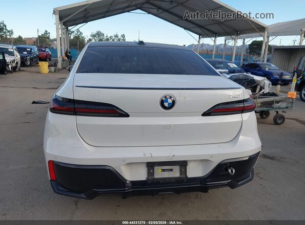 WBA23EH03RCP89920 2024 BMW 7 SERIES Белый 