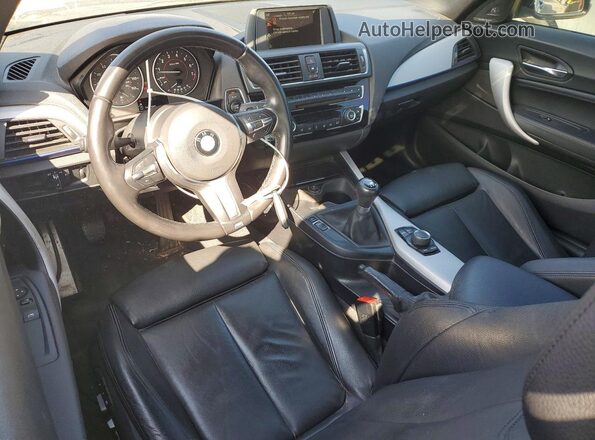 WBA2G1C32HV665476 2017 BMW M2 Blue Widok deski rozdzielczej