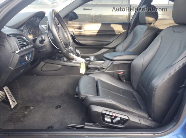 WBA2G3C31HV986663 2017 BMW M2 Blue Front interior view