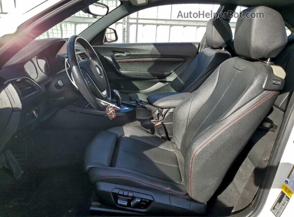 WBA2J1C58KVD10034 2019 BMW 2 SERIES White Սալոնի դիմացի տեսք