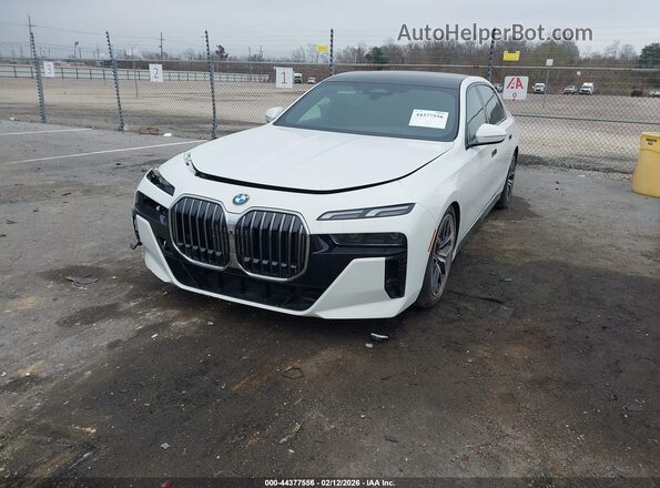 WBA33EH00SCV71427 2025 BMW 7 SERIES White 