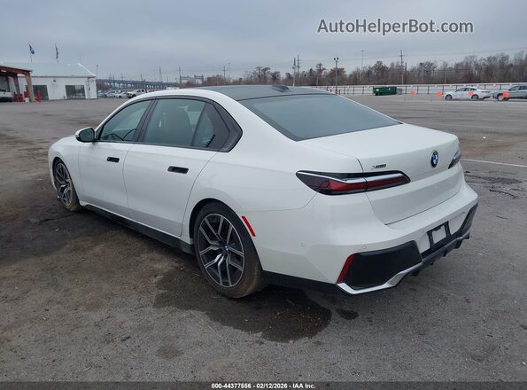 WBA33EH00SCV71427 2025 BMW 7 SERIES White 