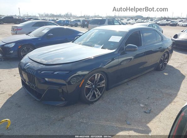 WBA33EJ05PCM90618 2023 BMW 7 SERIES Black Առջևի ձախ երեք քառորդ տեսարան