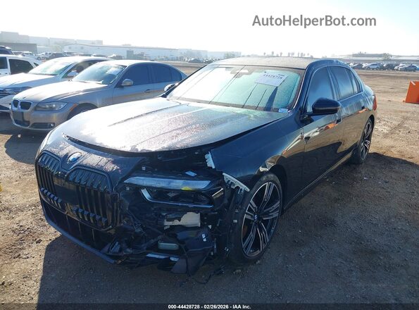 WBA33EJ0XRCR08299 2024 BMW 7 SERIES Black Դիմացի տեսք