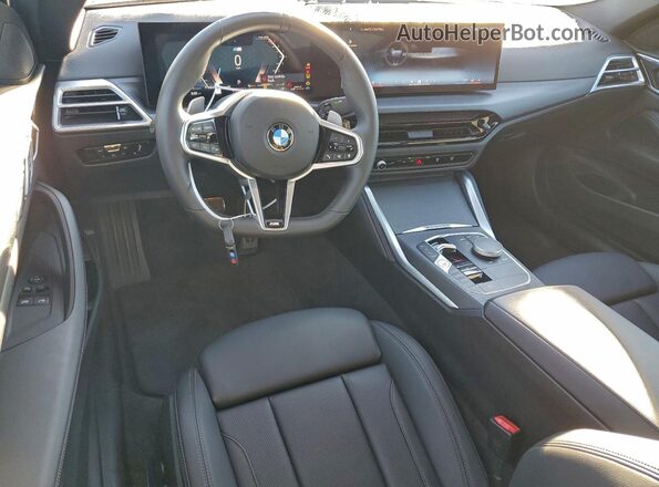 WBA43DA01SCT82634 2025 BMW 4 SERIES Gray Առջևի վահանակի տեսք