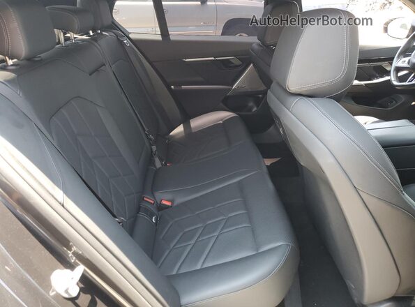 WBA43FJ04RCR80061 2024 BMW 7 SERIES Black Вид задніх сидінь