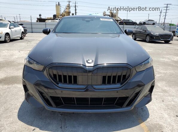 WBA43FJ04RCR80061 2024 BMW 7 SERIES Black Вид спереду